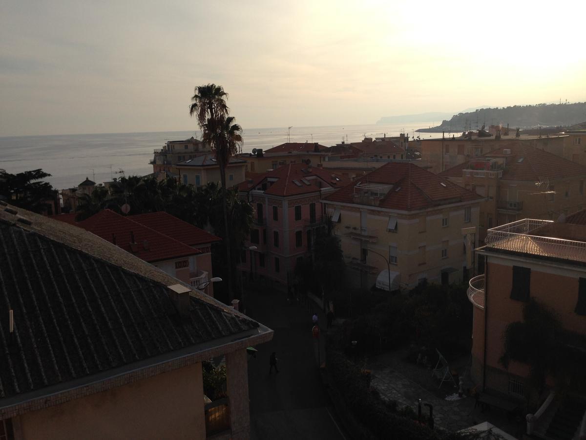 Hotel Ines Varazze Eksteriør billede