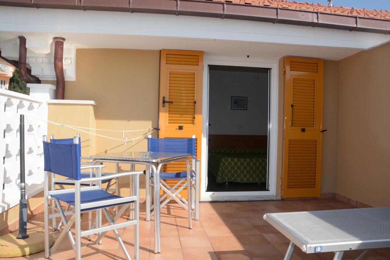 Hotel Ines Varazze Eksteriør billede